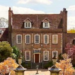 Byfleet Manor, Surrey £3,950,000 Savills  (2)